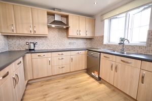 Kitchen- click for photo gallery